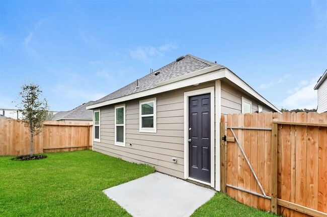 Photo - 2852 Briggs Dr