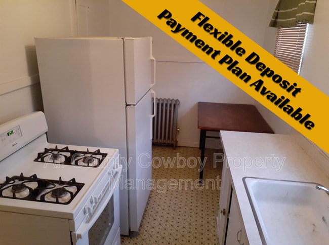 Photo - 769 N 8th St