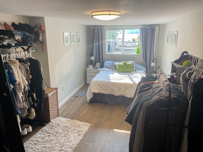 Larger Bedroom - 3548 Rock Creek Church Rd NW Unit 1