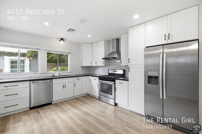 Building Photo - 4417 Avocado St
