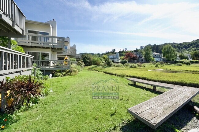 Photo - 505 Larkspur Plaza Dr Unit #4