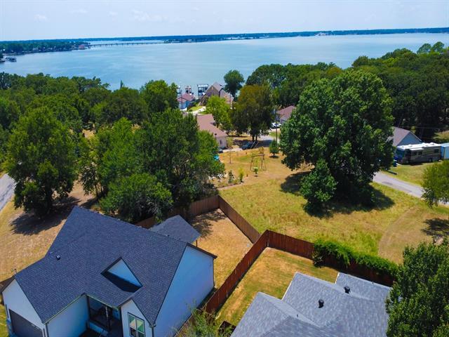 Photo - 307 Coral Reef St