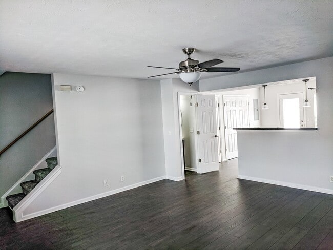 Photo - Renovated Townhome Barfield Commons