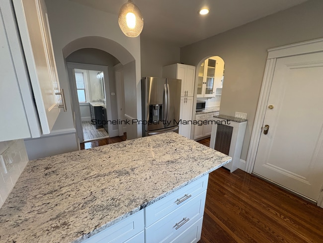 Photo - 108-110 Narragansett Street Unit 110