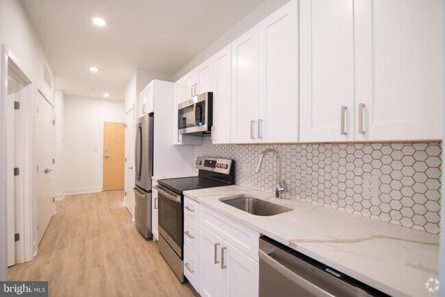 Building Photo - 1325 N Lee St Unit 203 Rental