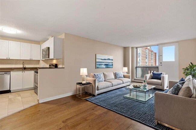 Building Photo - The Woodbine