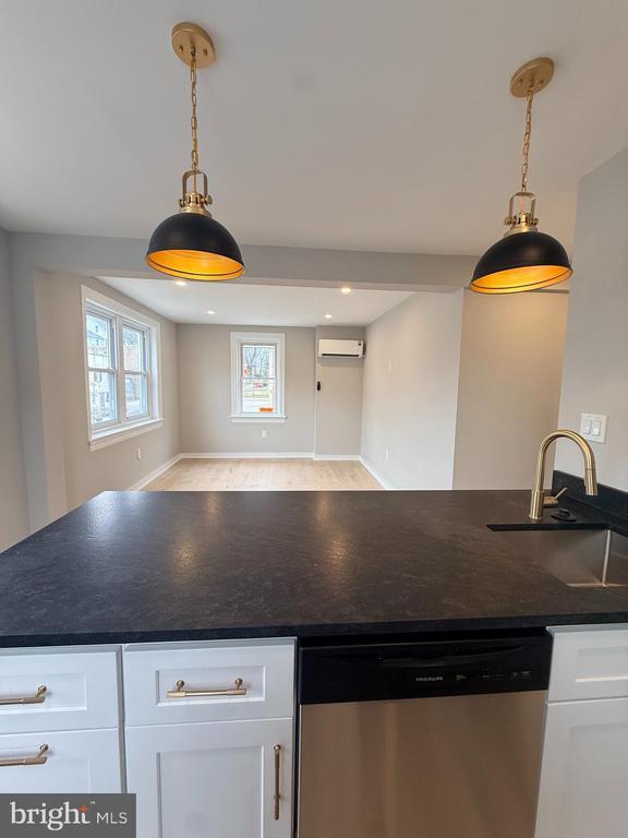 Photo - 258 Haverford Ave