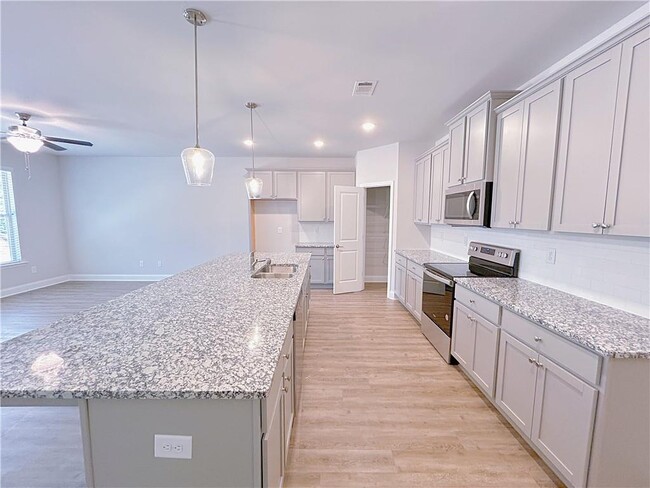 Photo - 2586 Mls Cmn Dr