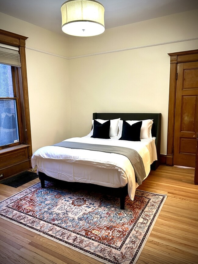 Photo - 1542 N Williams St Unidad A