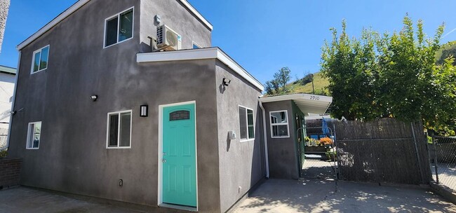 Photo - 2910 Lincoln Park Ave