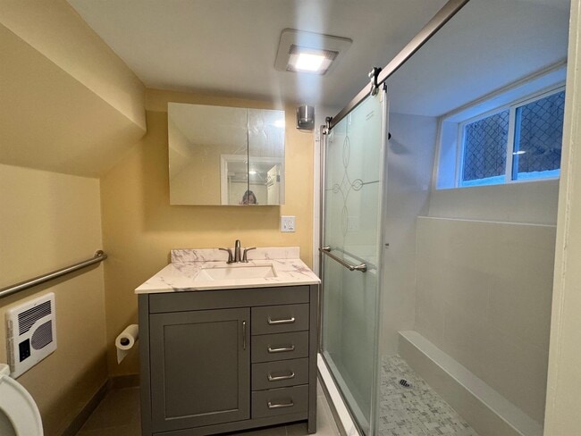 Photo - 115 Elm St Unit 2