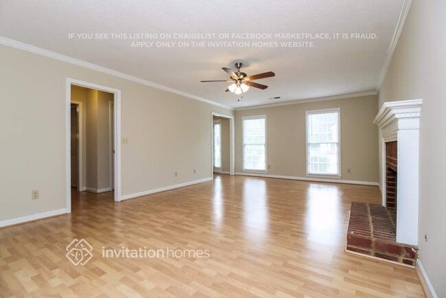 Photo - 2585 Loring Rd NW
