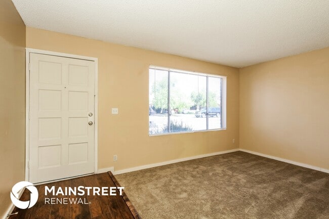 Photo - 2345 W Sunnyside Ave