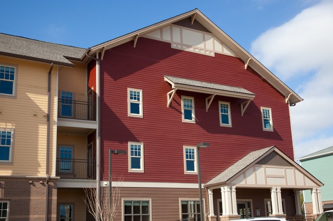 Barataria Station Apartments