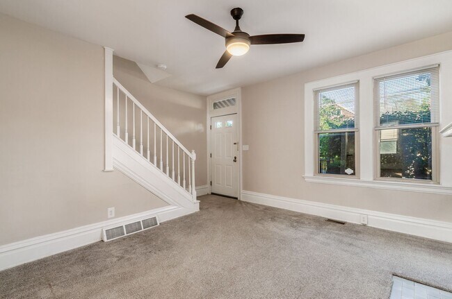 Photo - 524-534 S Drexel Ave Unidad 524