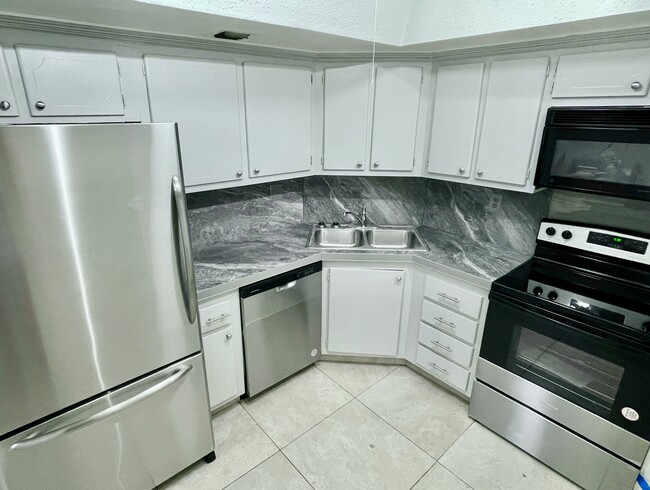 Photo - 55 SW 2nd Ave Condo Unit 204