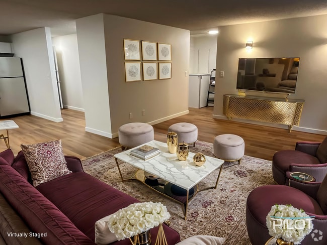 Building Photo - Spacious and Modern 1 Bedroom Located near... Unit 09 Rental