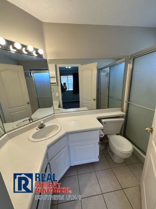 Photo - Downtown in Village Square