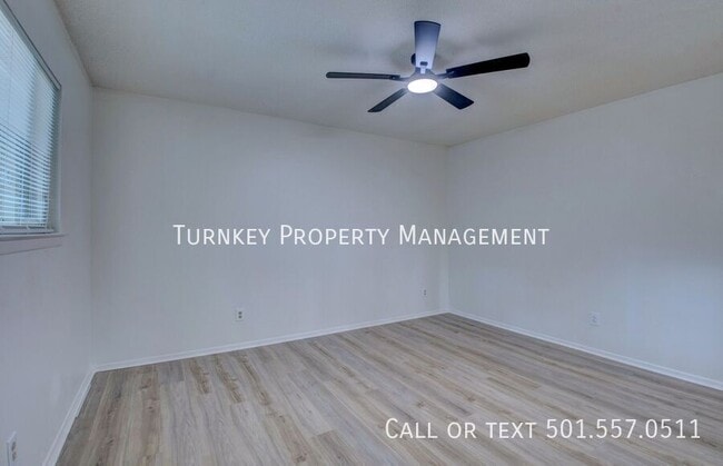 Photo - 1910 Fair Oaks Dr