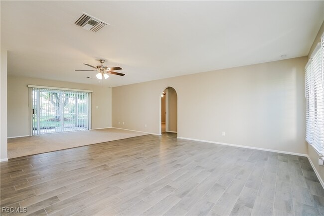Building Photo - 1707 SE 8th St Rental