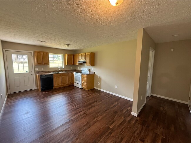 Photo - Single Family Home in White Pine TN