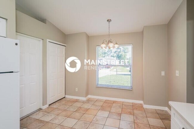 Photo - 3 Bedroom Pet-Friendly Home in FORT MYERS, FL with Main Street Renewal