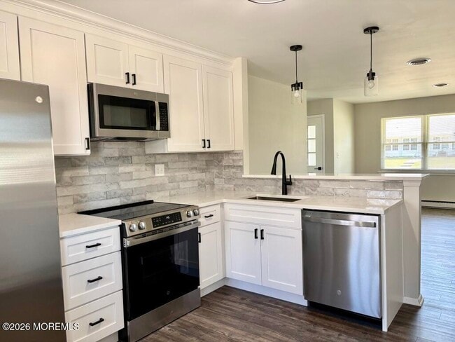 Photo - 43C Edinburgh Ln