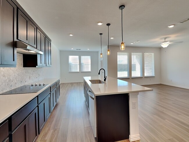 Photo - 1509 Gentle Crk Ln