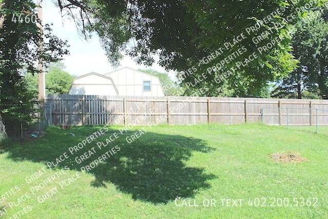 4460 S 56th-1