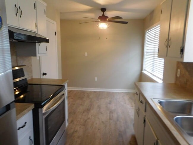 Photo - 4229 SE Bedford Dr
