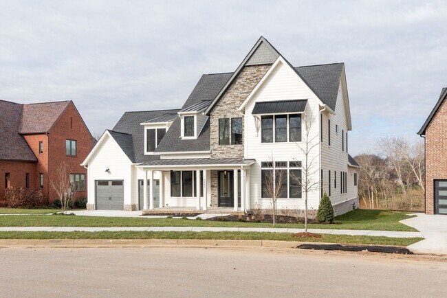 Photo - Like New 4 Bedroom Luxury Home in Franklin TN