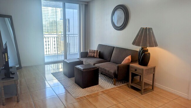 Photo - 850 N Miami Ave Unidad Penthouse 2010