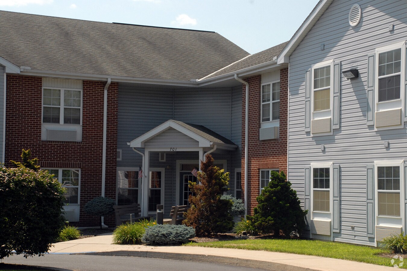 Photo - Tarsus Manor