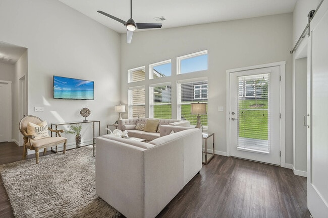 Photo - Redbud Commons