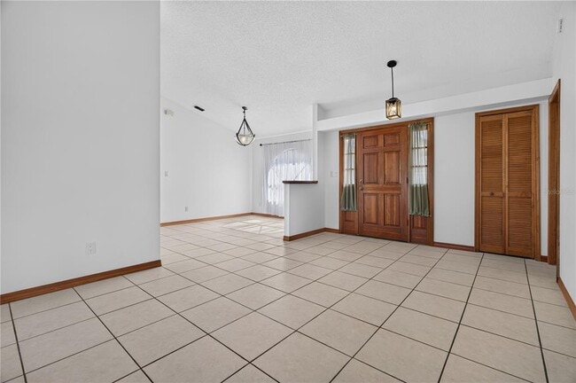 Photo - 4059 Waterview Loop