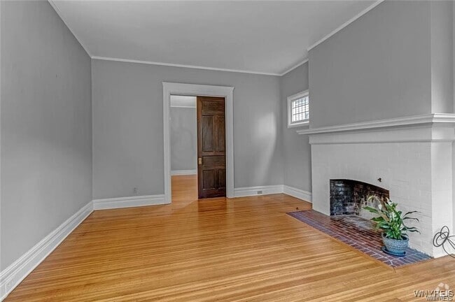 Building Photo - 818 Auburn Ave Rental
