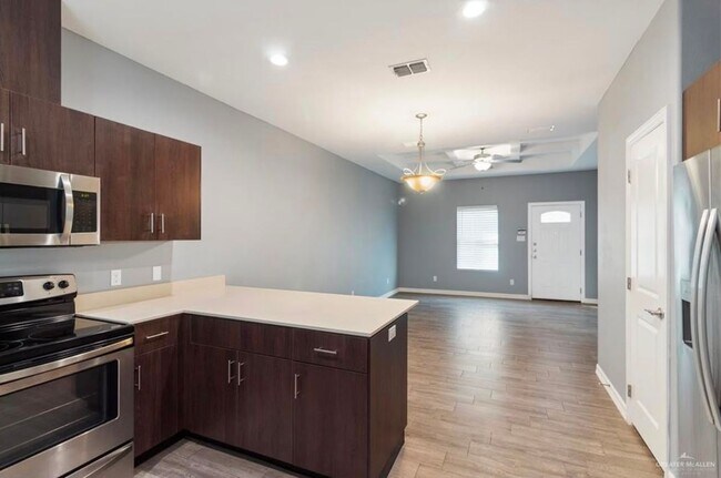 1720 Taft St Unit 4