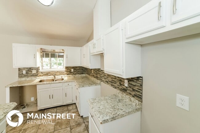 Photo - 1590 Glynn Ct