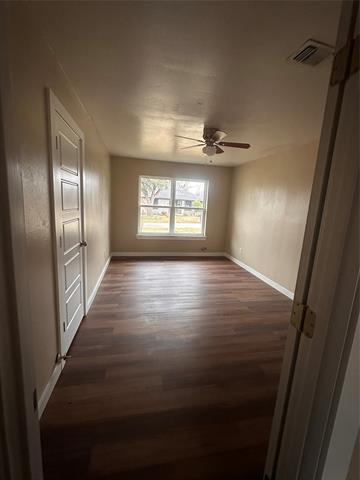 Photo - 1210 W Hall St