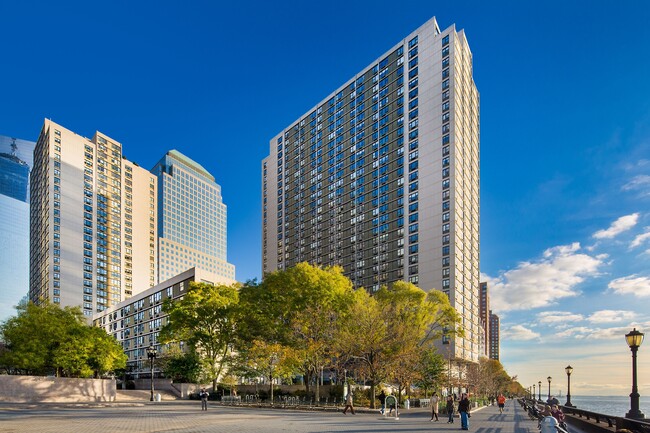 Ciudad de estacionamiento de la batería de la puerta de enlace - Gateway Battery Park City Apartamentos