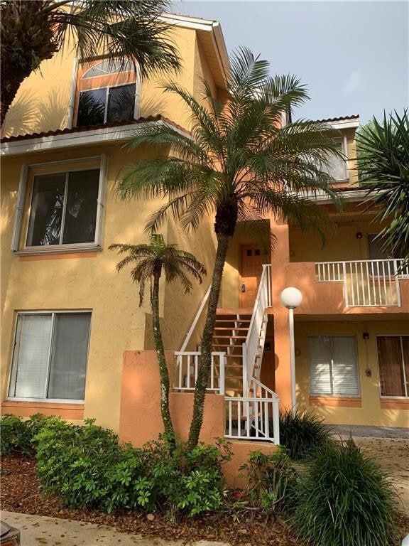 Photo - 1043 Coral Club Dr