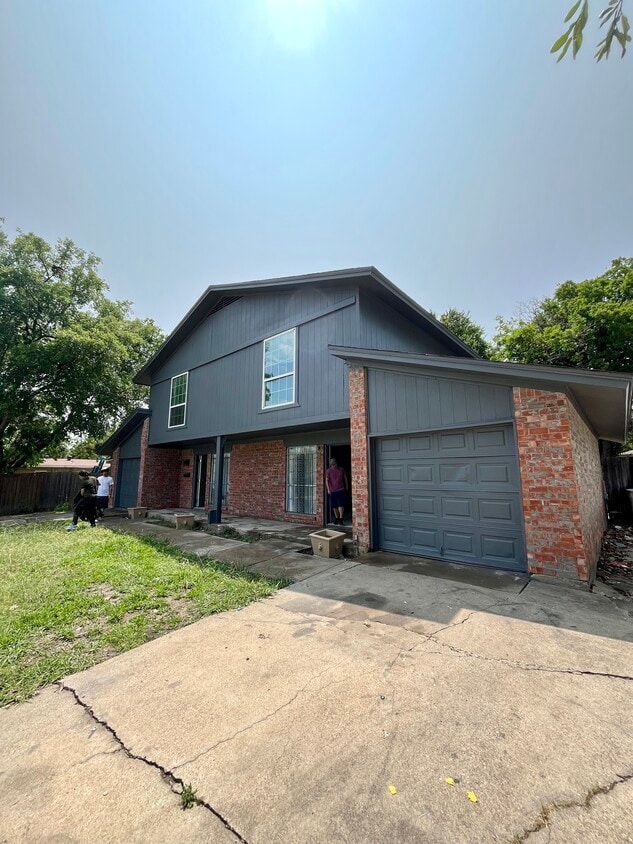 Photo - 408 Carter Dr (Arlington, TX)