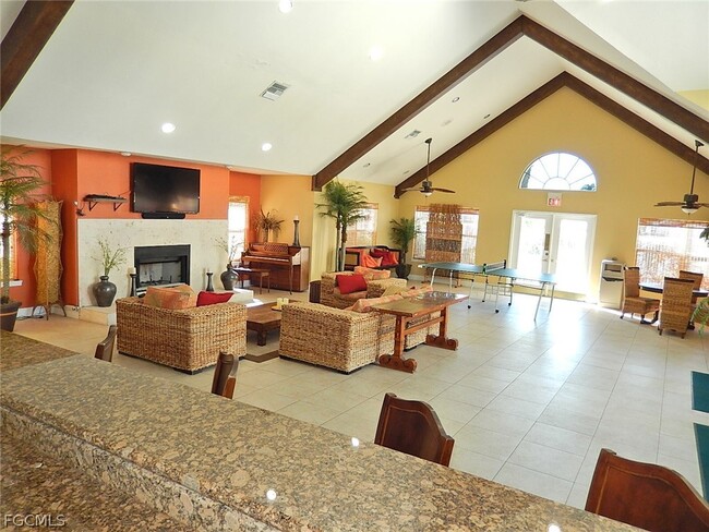 Building Photo - 12560 Equestrian Cir Unit 1311
