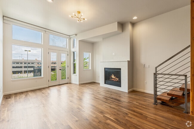 Building Photo - 2680 Blake St Rental
