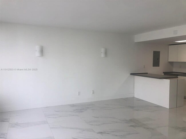 Photo - 1440 Brickell Bay Dr Unit 709