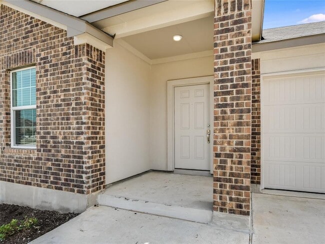 Photo - 229 Vortex Pass