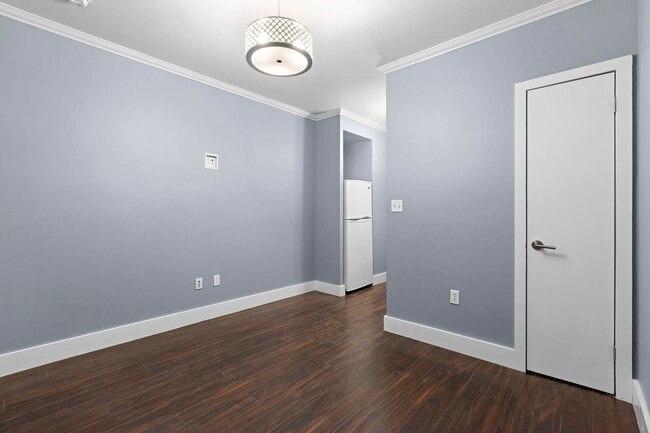 Photo - 151 Sip Ave Unit 7