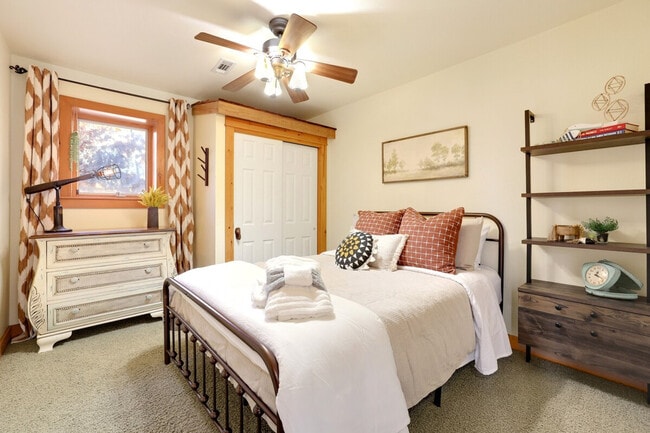 Photo - 10019 Kindred Hollow Rd Unit ID1221865P