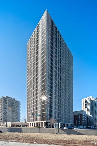 Building Photo - 6700 S South Shore Dr Unit 3K Rental