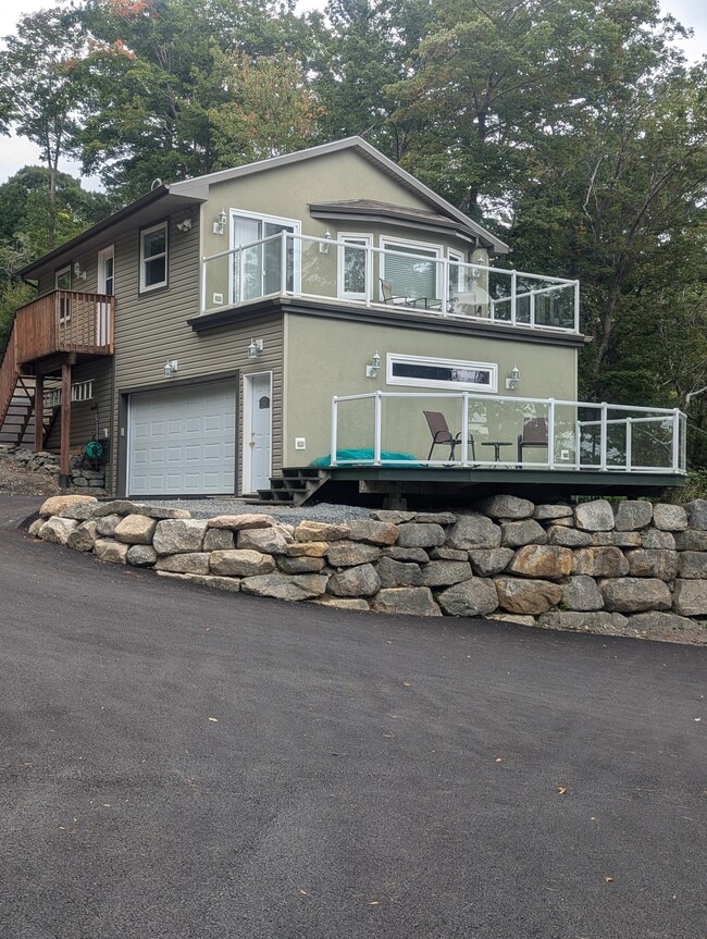 Building Photo - 31 Maheux Ln Unit 1